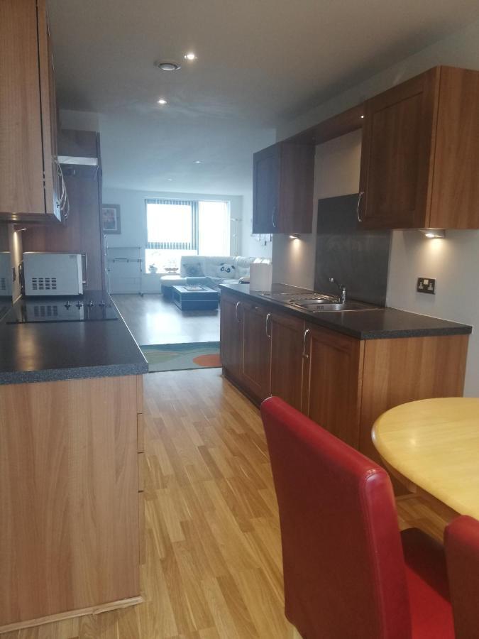 Stunning Waterfront Western Harbour Apartment Edimburgo Esterno foto